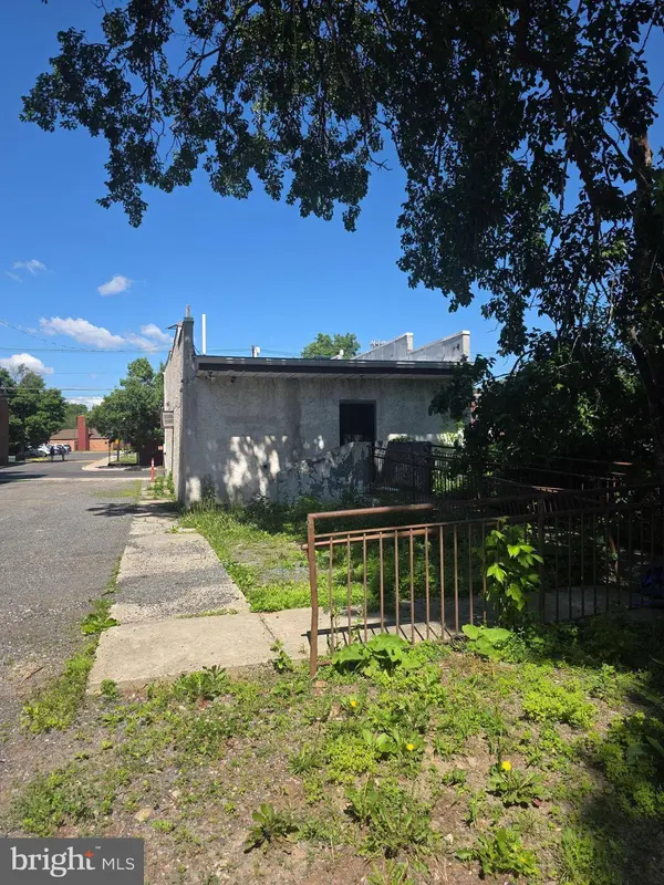 274 N WILLOW ST, Trenton, NJ 08618