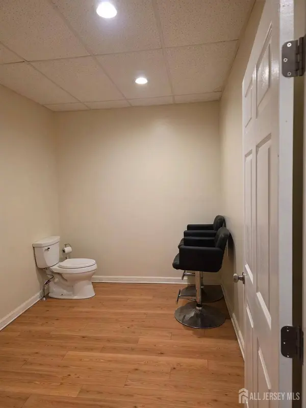 274 N Willow ST N, Trenton, NJ 08618