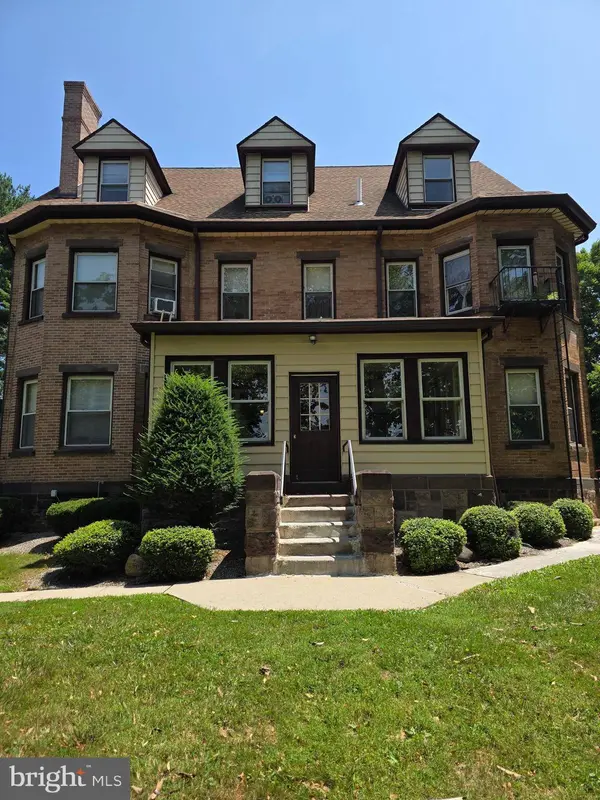 1456 PENNINGTON, Ewing, NJ 08628