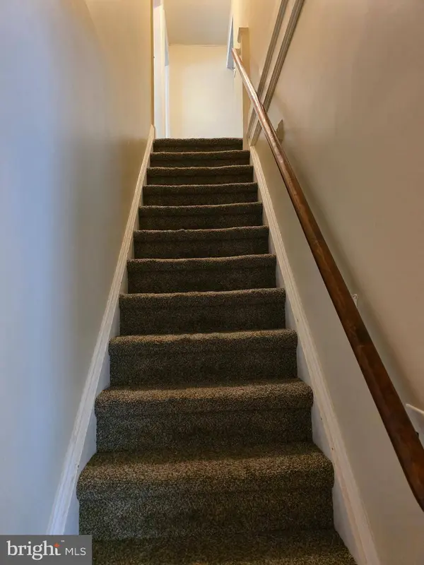 1456 PENNINGTON, Ewing, NJ 08628