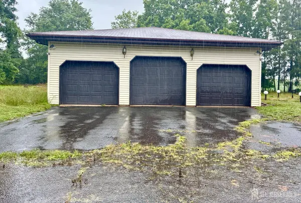 143 Back Brook RD, East Amwell, NJ 08551