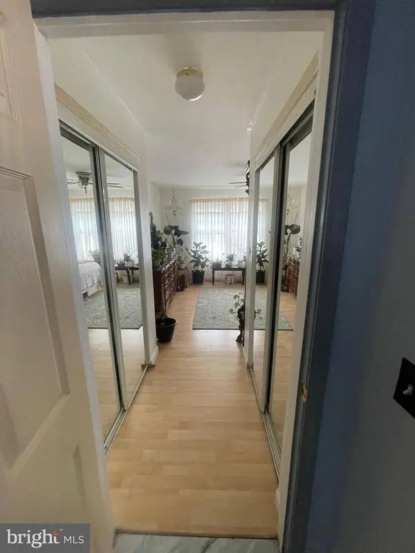 93 PEREZ DR, Newark, NJ 07103