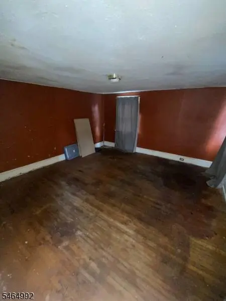 526 Lamberton St, Trenton City, NJ 08611