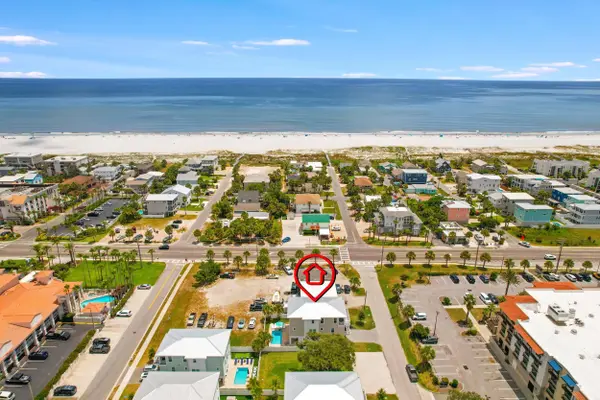 104 7Th St, St Augustine, FL 32080
