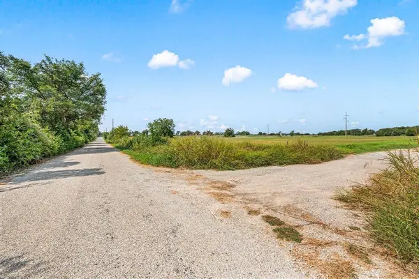 836 County Road 1895, Sunset, TX 76270