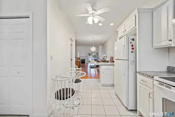 500 Elm Street #15-4, North Haven, CT 06473