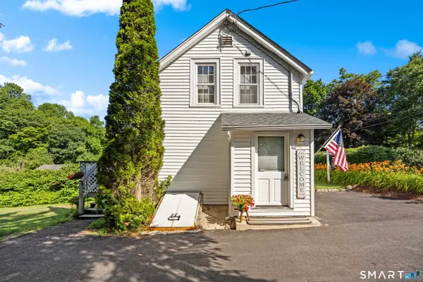 52 Pond Meadow Road, Essex, CT 06442