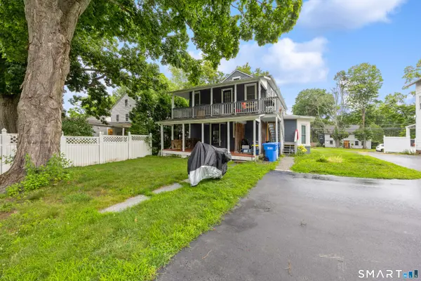 242 Main Street, Durham, CT 06422