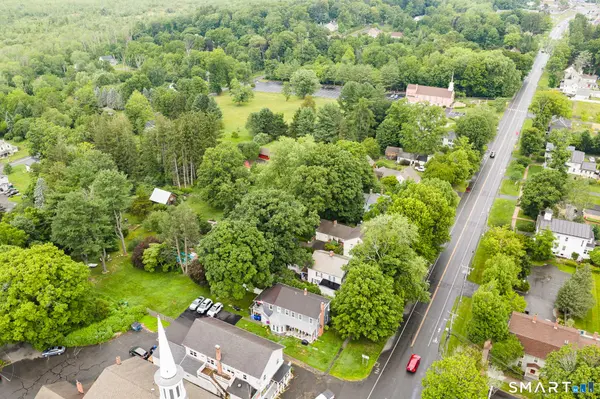 242 Main Street, Durham, CT 06422