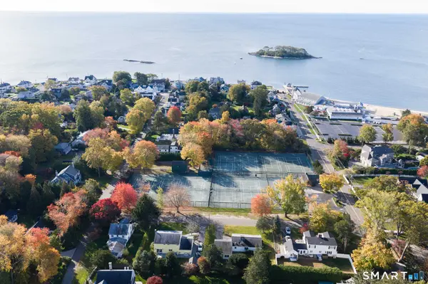 7 Sunset Road, Madison, CT 06443