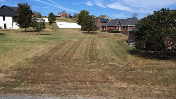95 Maple Dr, Woodbury, TN 37190