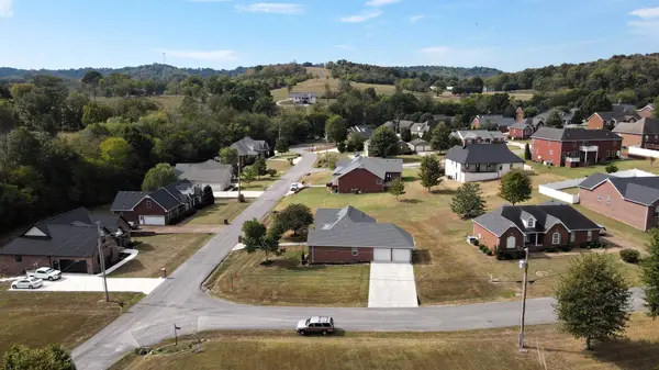 95 Maple Dr, Woodbury, TN 37190