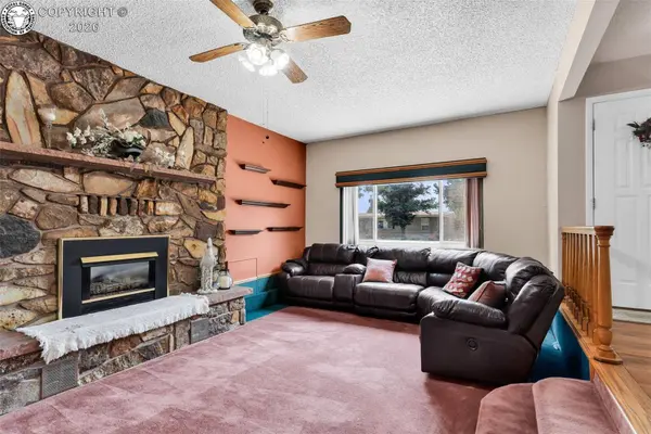 1003 Forest AVE, Canon City, CO 81212