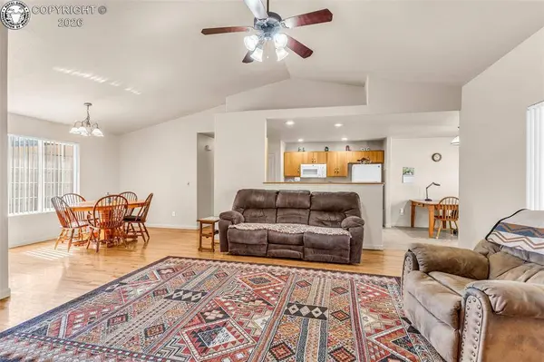 51 Wild Rose DR, Canon City, CO 81212