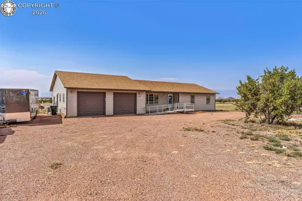 1407 Top Notch TRL, Penrose, CO 81240