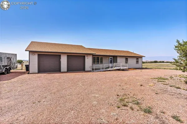 1407 Top Notch TRL, Penrose, CO 81240
