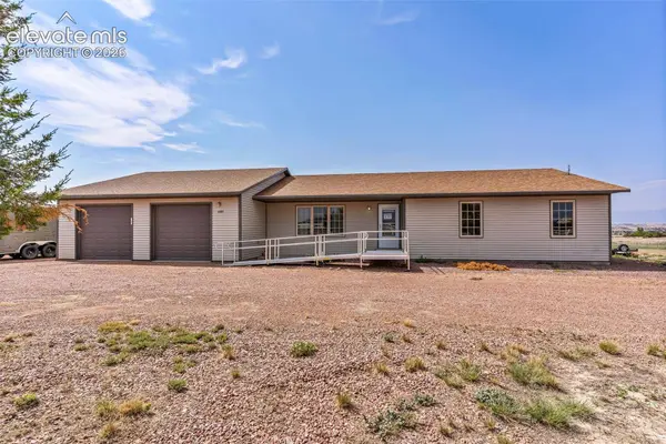 1407 Top Notch Trail, Penrose, CO 81240