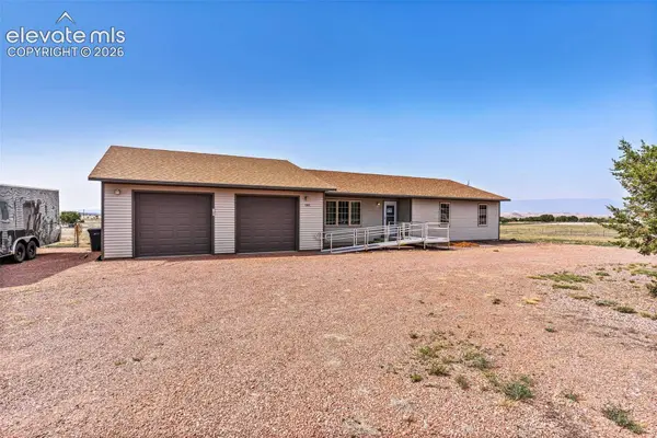 1407 Top Notch Trail, Penrose, CO 81240