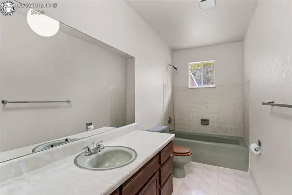 543 Field AVE, Canon City, CO 81212