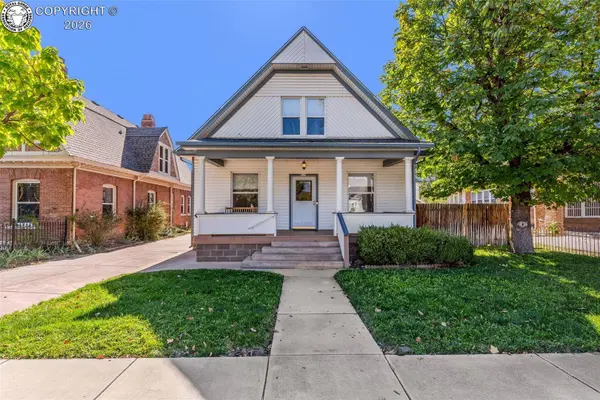 828 Greenwood AVE