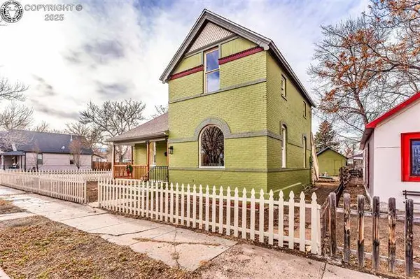 203 N Frazier AVE, Florence, CO 81226