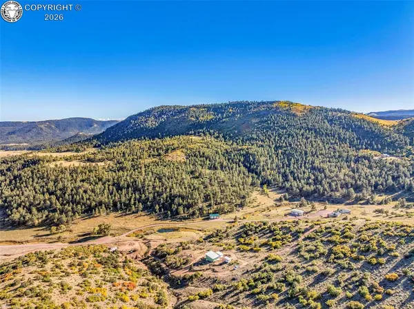 92 Bear Trax DR, Canon City, CO 81212