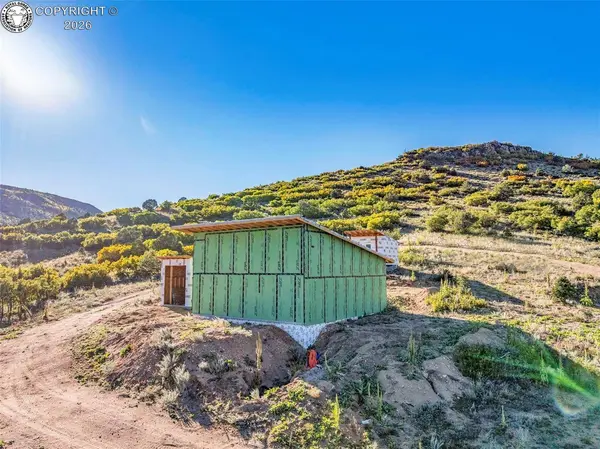 92 Bear Trax DR, Canon City, CO 81212