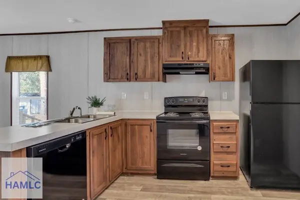 370 Briarwood Road, Jesup, GA 31545