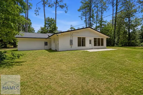 762 East Bay Street, Jesup, GA 31546