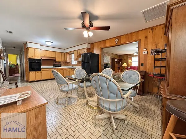 130 Greenwood Street, Jesup, GA 31545
