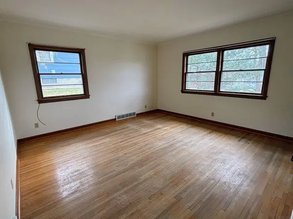 710 Pine ST, Decorah, IA 52101