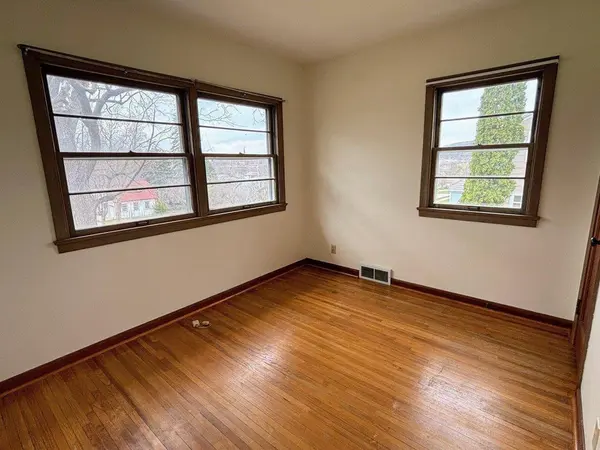 710 Pine ST, Decorah, IA 52101