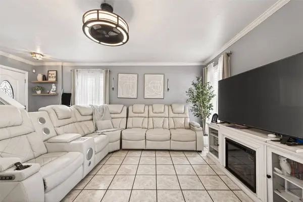 8926 Westbrae Gardens CT, Houston, TX 77031