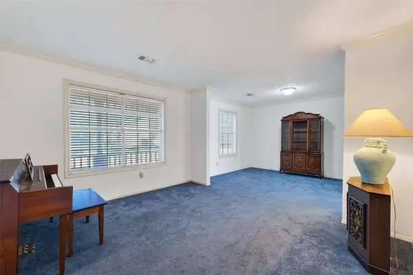 3019 Lotus Lane, Pearland, TX 77584