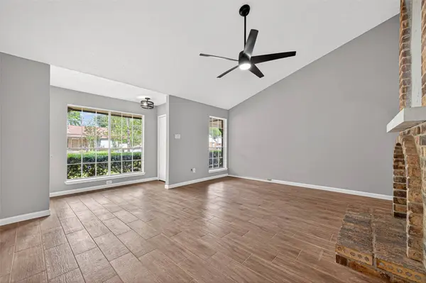 9231 Baronsmede DR, Houston, TX 77083