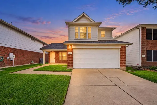 13430 Eldridge Villa ST, Sugar Land, TX 77498