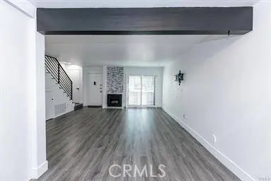 9525 Sepulveda BLVD #5, North Hills, CA 91343