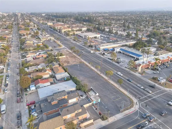 1715 W 1st, Santa Ana, CA 92703