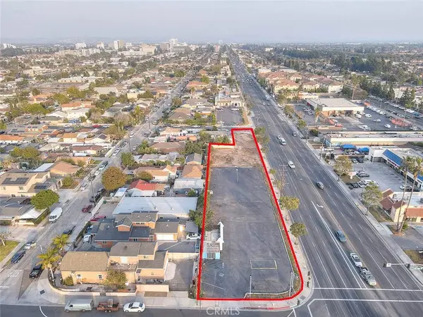 1715 W 1st, Santa Ana, CA 92703