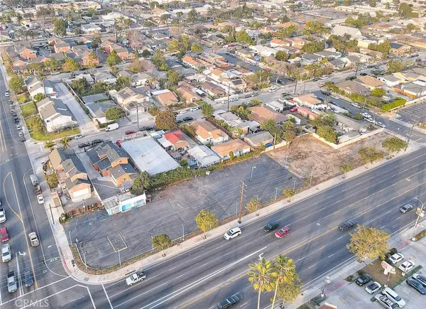 1715 W 1st, Santa Ana, CA 92703