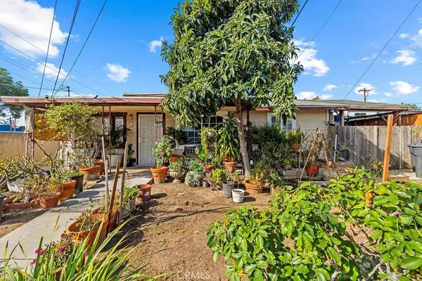 110 N Western, Santa Ana, CA 92703