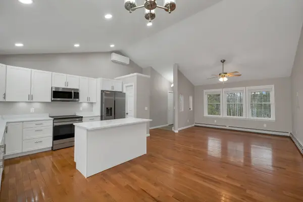 145 Ossipee Mountain RD, Ossipee, NH 03814