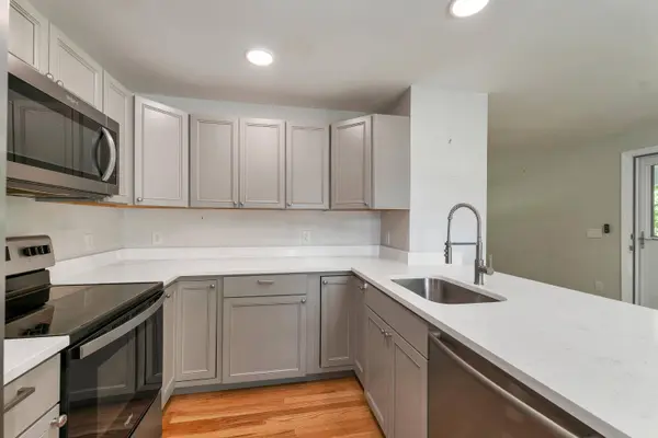 5 Joy ST, Sanford, ME 04083