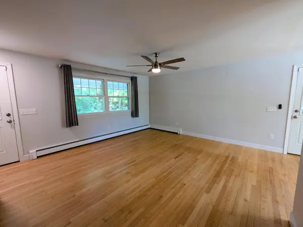5 Joy ST, Sanford, ME 04083
