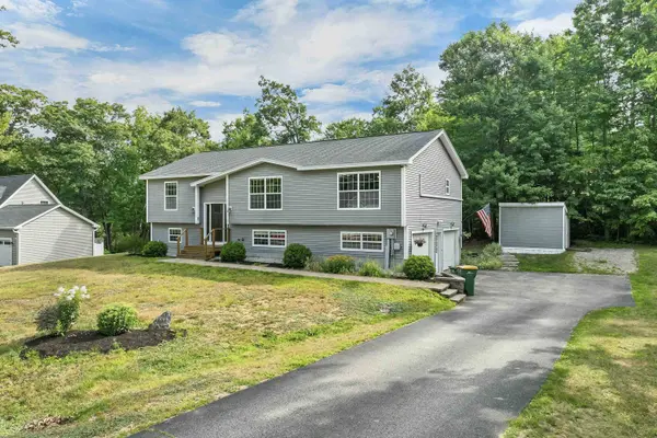 7 Hiltons LN