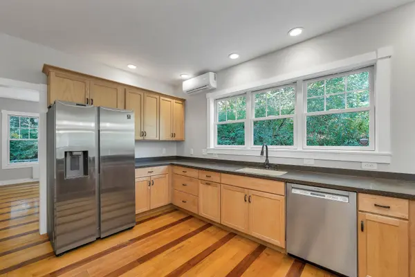 3 Kensington RD, Concord, NH 03301