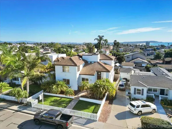 819 Van Nuys St, San Diego, CA 92109