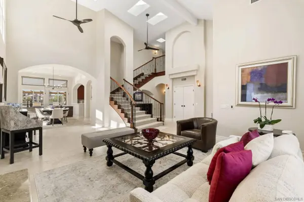 18658 Locksley St, San Diego, CA 92128