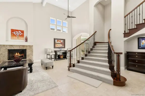 18658 Locksley St, San Diego, CA 92128