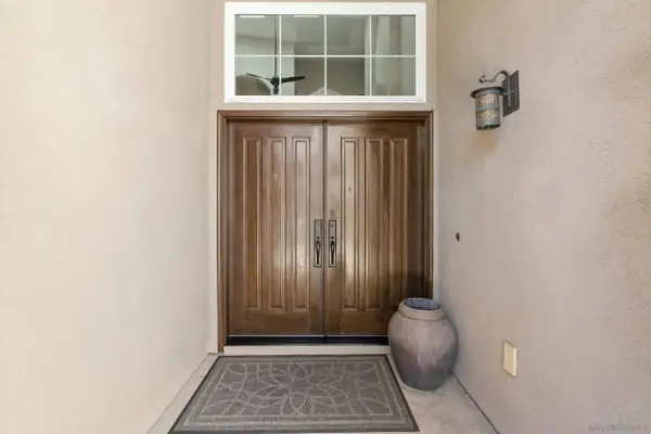 18658 Locksley St, San Diego, CA 92128